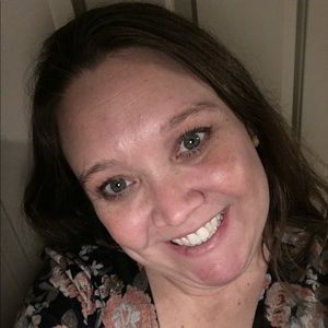 Meet your Posher, Kristin